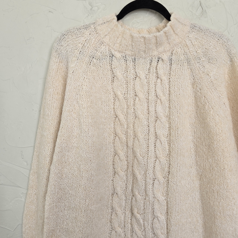 Vintage Chunky Cream Cableknit Sweater, L - Picture 2 of 9